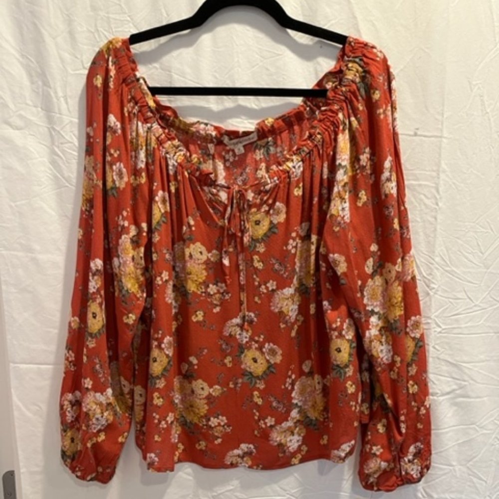 Rewind - Vintage Red Top - Size Medium